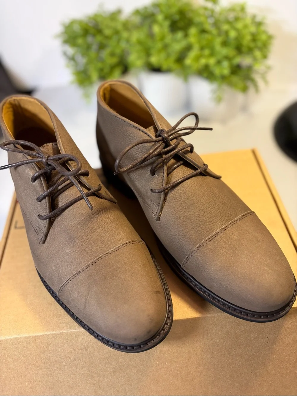 Marc Joseph Men's Taupe Lace-Up Dress Boots Size 8.5 New in Box